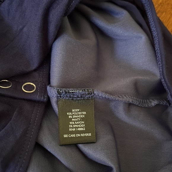 Torrid Blue Velvet Stretch V Neck Long Sleeve Bodysuit - Picture 11 of 12